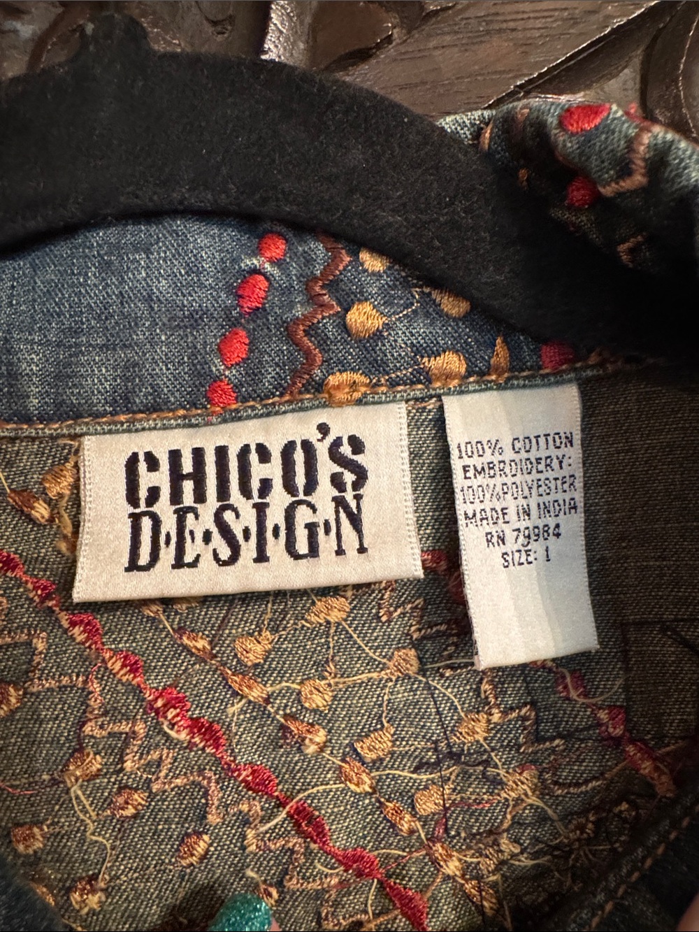 Chico's Vibtage Embellished & Embroidered Blue Denim Jacket with Wood and Shell - Picture 2 of 9